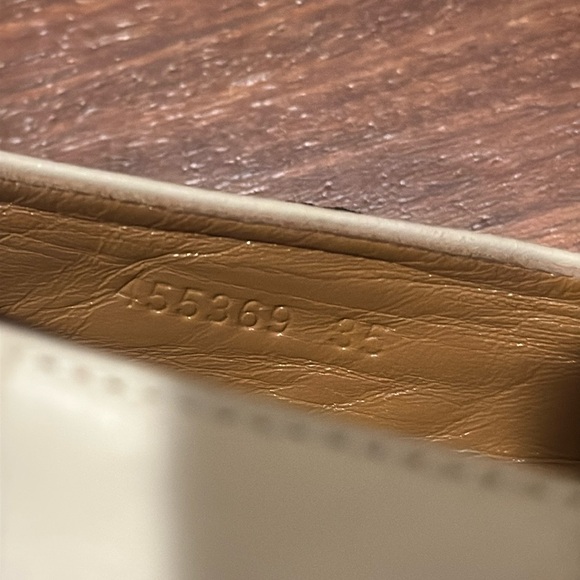 Gucci🎉host pick🎉🎈 Pilar leather espadrille with embroidered flowers - Picture 11 of 14